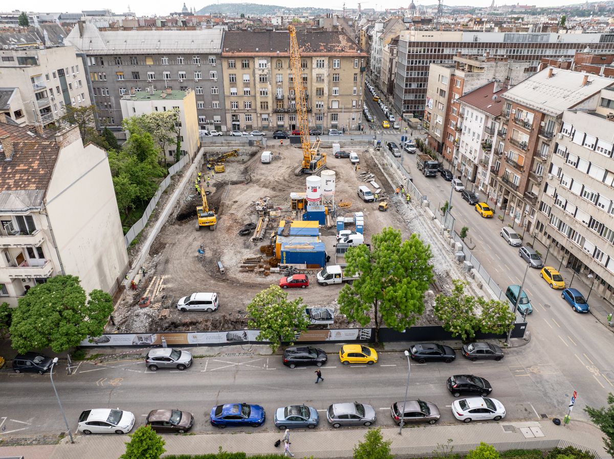 Munkagödör, alapozás